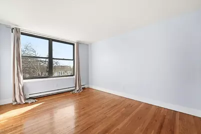 427 Kennedy Blvd #301, Bayonne, NJ 07002 - Photo 9