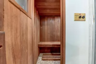 572 Sanderling Ct, Secaucus, NJ 07094 - Photo 27