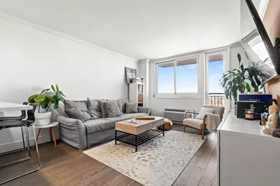 100 Manhattan Ave #1701, Union City, NJ 07087 - Photo 9