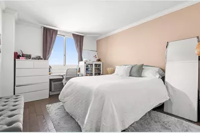 100 Manhattan Ave #1701, Union City, NJ 07087 - Photo 13