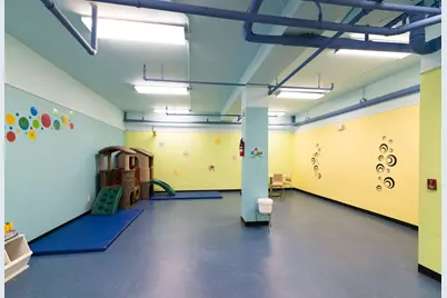 227 Christopher Columbus Dr #136B, Jersey City, NJ 07302 - Photo 11