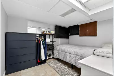 79 Boyd Ave, Jersey City, NJ 07304 - Photo 19