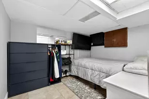 79 Boyd Ave, Jersey City, NJ 07304 - Photo 19