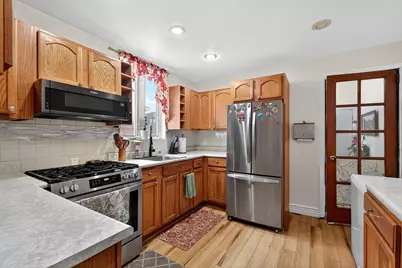 79 Boyd Ave, Jersey City, NJ 07304 - Photo 7