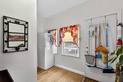 79 Boyd Ave, Jersey City, NJ 07304 - Photo 9