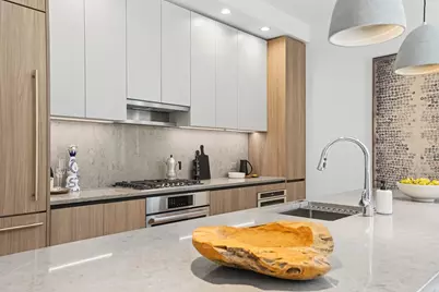 155 Bay St #809, Jersey City, NJ 07302 - Photo 13