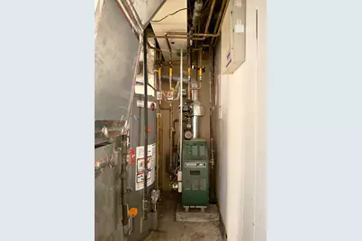 32 Storms Ave, Jersey City, NJ 07306 - Photo 29