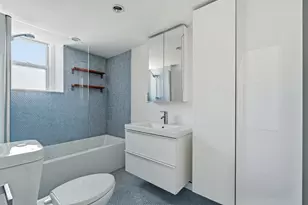 297 Montgomery St, Jersey City, NJ 07302 - Photo 21