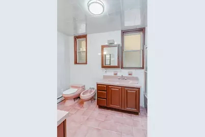 793 Kennedy Blvd #2, Bayonne, NJ 07002 - Photo 7