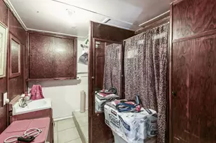 299 Chapel Ave, Jersey City, NJ 07305 - Photo 25