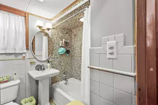 299 Chapel Ave, Jersey City, NJ 07305 - Photo 15