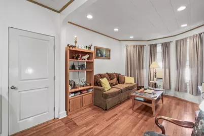 299 Chapel Ave, Jersey City, NJ 07305 - Photo 11