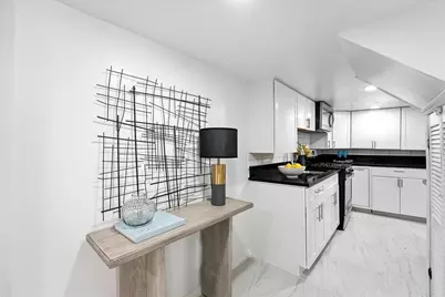 283 Griffith St, Jersey City, NJ 07307 - Photo 17