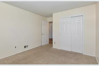 290 Alpine Way #A, Woodbridge Township, NJ 07095 - Photo 17