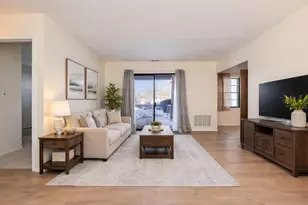 290 Alpine Way, Woodbridge Township, NJ 07095 - Photo 9