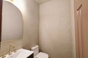 53 Jewett Ave, Jersey City, NJ 07304 - Photo 9