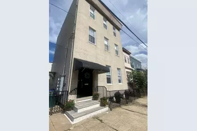 70 Poplar St #2, Jersey City, NJ 07307 - Photo 1