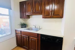 39 W 35th St, Bayonne, NJ 07002 - Photo 5