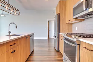 32 Oakland Ave, Jersey City, NJ 07306 - Photo 7