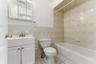 30 Elm Ct, Bayonne, NJ 07002 - Photo 19