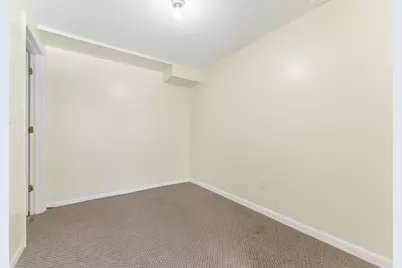 30 Elm Ct, Bayonne, NJ 07002 - Photo 35