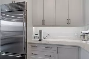 3 Somerset Ln, Edgewater, NJ 07020 - Photo 5