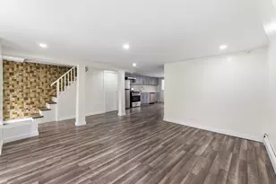 176 Thorne St, Jersey City, NJ 07307 - Photo 3