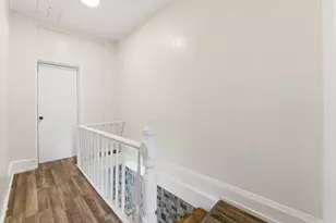 176 Thorne St, Jersey City, NJ 07307 - Photo 9