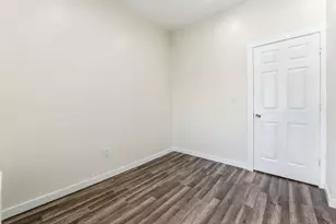 176 Thorne St, Jersey City, NJ 07307 - Photo 17