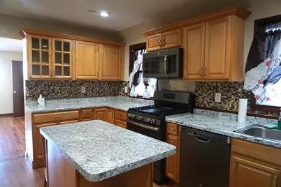 387 Cator Ave #2, Jersey City, NJ 07304 - Photo 5