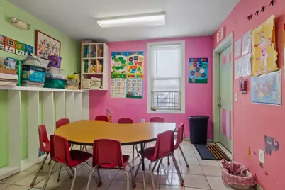 725 17th St, Union City, NJ 07087 - Photo 5