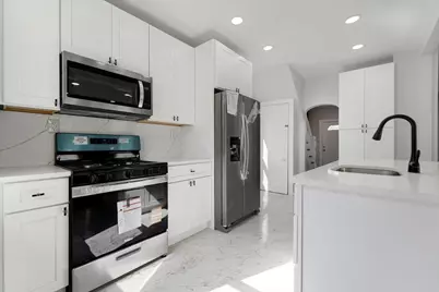 442 Avenue E, Bayonne, NJ 07002 - Photo 13