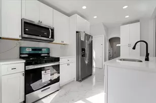 442 Ave E, Bayonne, NJ 07002 - Photo 13