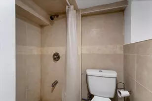 442 Ave E, Bayonne, NJ 07002 - Photo 35