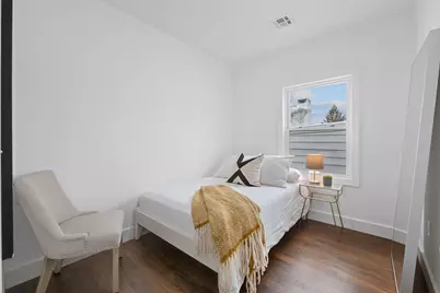 111 Charles St #2, Jersey City, NJ 07307 - Photo 9