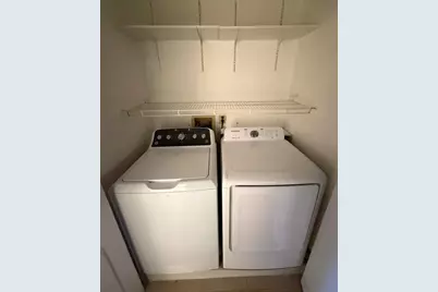 7 Holly St, Jersey City, NJ 07305 - Photo 11