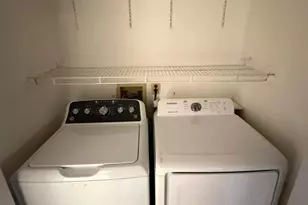 7 Holly St, Jersey City, NJ 07305 - Photo 11