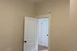 65 Clendenny Ave, Jersey City, NJ 07304 - Photo 9