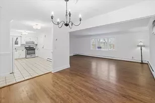 22 Acorn Rd, Secaucus, NJ 07094 - Photo 3