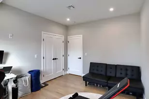 299 Columbia Ave, Jersey City, NJ 07307 - Photo 13