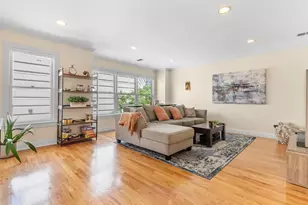 7 Wayne St, Jersey City, NJ 07302 - Photo 3