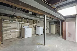 229 Centre Ave, Secaucus, NJ 07094 - Photo 33