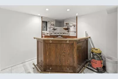 229 Centre Ave, Secaucus, NJ 07094 - Photo 31