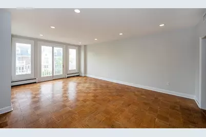 203 Shearwater Ct West #22, Jersey City, NJ 07305 - Photo 5