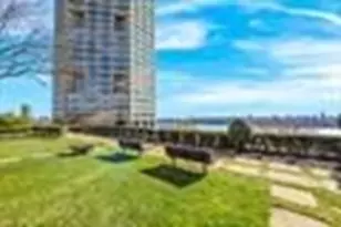 7002 Kennedy Blvd, Guttenberg, NJ 07093 - Photo 13