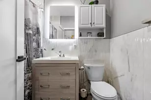 299 Columbia Ave, Jersey City, NJ 07307 - Photo 11