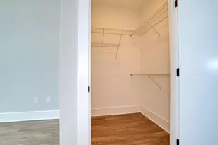 32 Oakland Ave, Jersey City, NJ 07306 - Photo 15