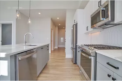 32 Oakland Ave #1516, Jersey City, NJ 07306 - Photo 7