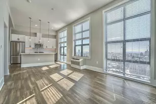 32 Oakland Ave, Jersey City, NJ 07306 - Photo 3