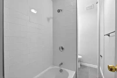 761 Avenue A #18, Bayonne, NJ 07002 - Photo 9